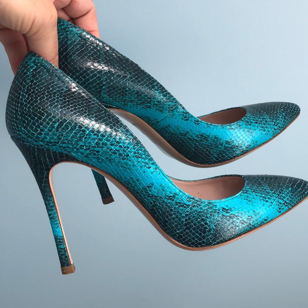 Miu Miu blue turquoise pump